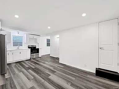 103 N Pierpont Ave — Photo 7