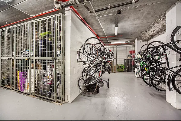 Rented by Compass | media 7