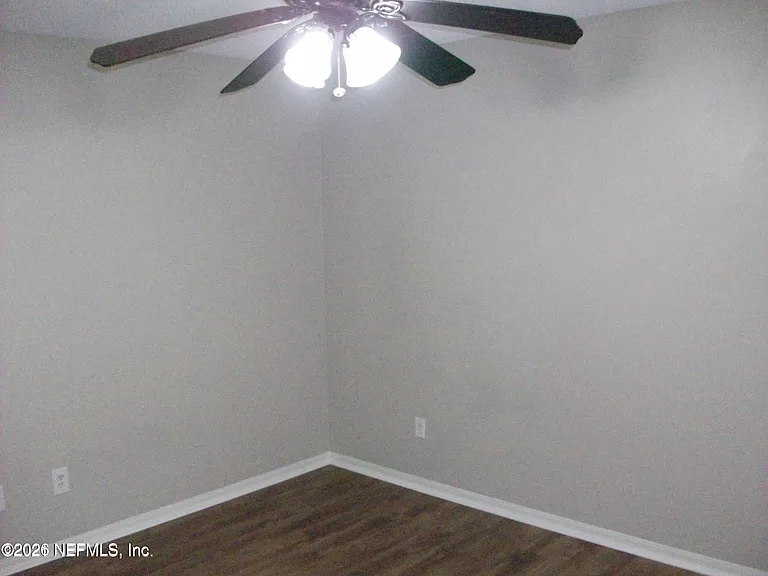 5860 Liska Dr — Photo 16