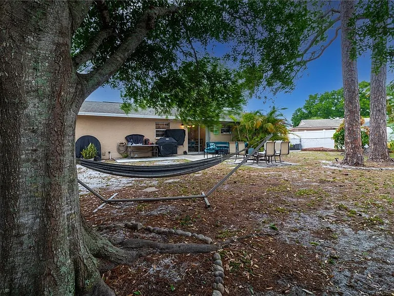 3314 Island Date Cir — Photo 38