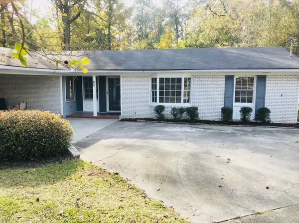 108 Simmons Rd, Statesboro, GA 30458