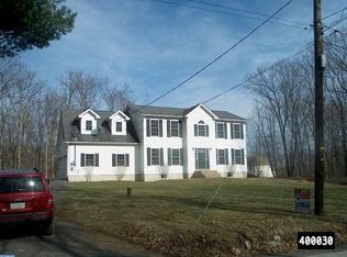 460 Schoolhouse Rd, East Stroudsburg, PA 18302