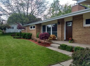 914 Southmoor Rd, Mt Pleasant, MI 48858