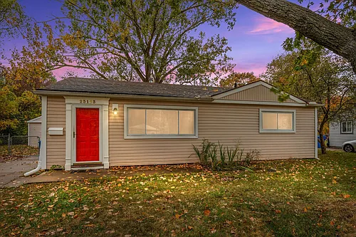 23163 Grabar Sq Photo 1
