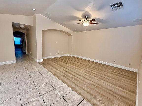 2nd image of 5385 Blue Oat Ave