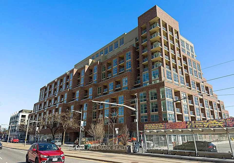1787 Saint Clair Ave W #426