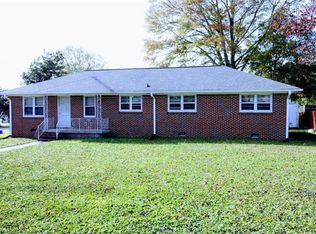 132 Clifford St, Louisville, GA 30052