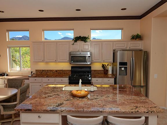 5th image of 2031 E Bighorn Mountain Dr