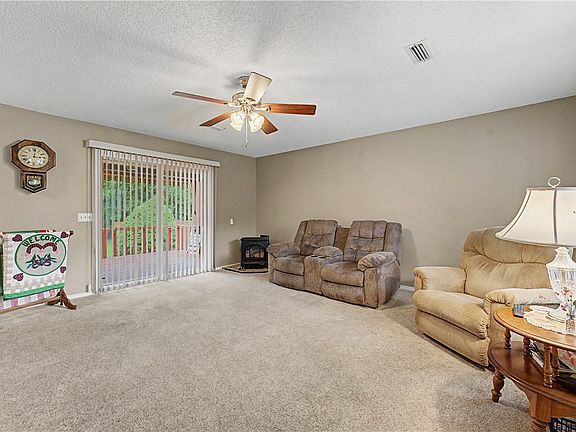 3rd image of 29 Hebrides Ln