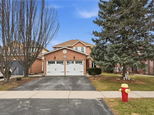 2493 Newport St, Burlington, ON L7M 3X7