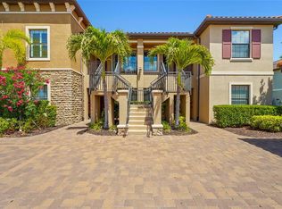 5420 Cicerone St #203, Sarasota, FL 34238