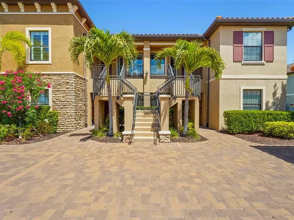 5420 Cicerone St #203, Sarasota, FL 34238