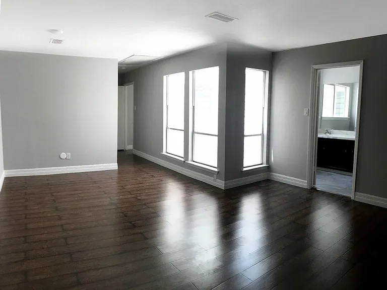 12625 Memorial Dr #30 — Photo 15