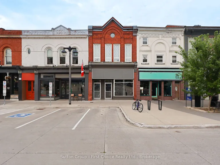 41 Market Pl #UPPER — Photo 2