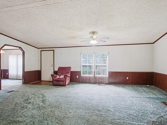 3rd image of 37990 Nan Wesley Rd