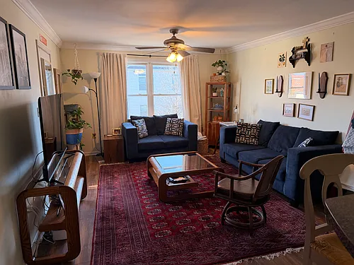 1517 Laurel Ave #207 Photo 1