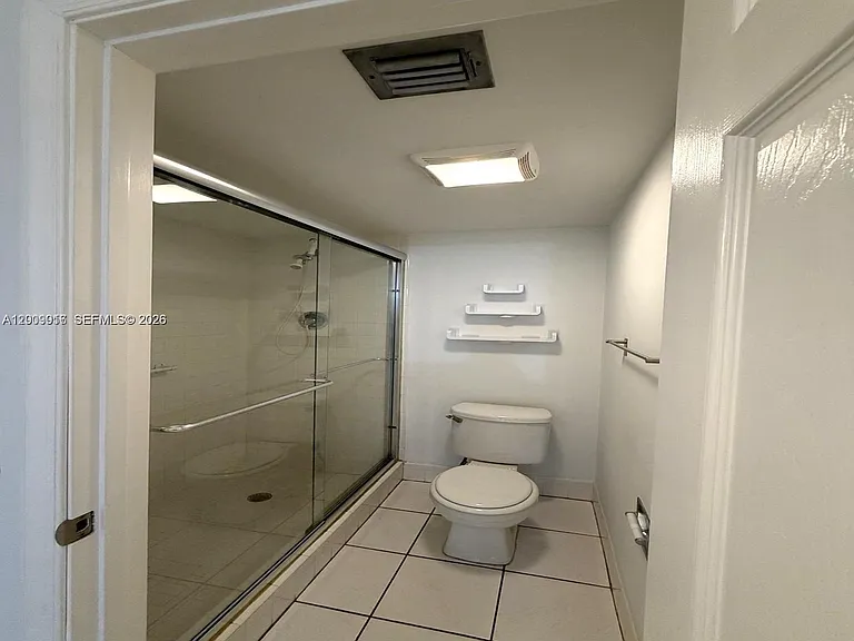 1400 SW 124th Ter #402Q — Photo 15