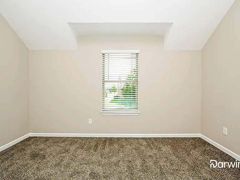 3157 Alhambra Cir — Photo 14