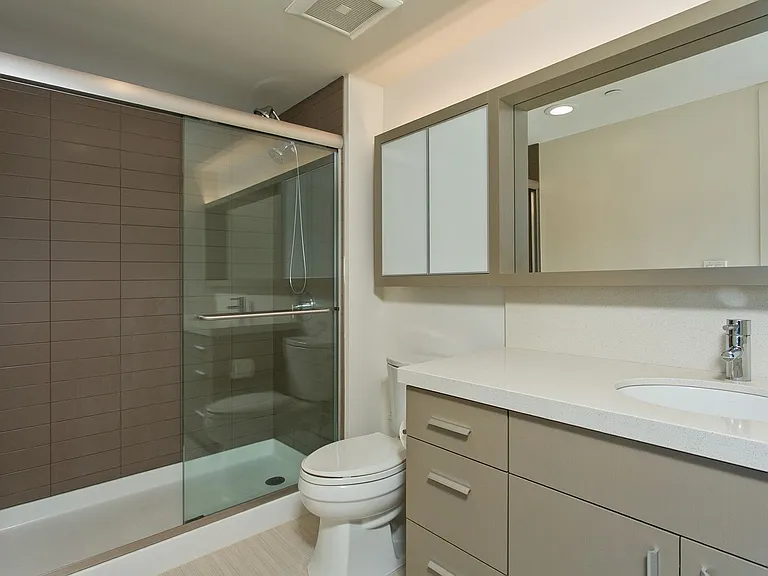 600 Ala Moana Blvd #2210 — Photo 2