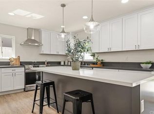 1618 Corsica Pl, Costa Mesa, CA 92626