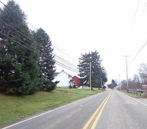 2nd image of 1309 Greensburg Pike
