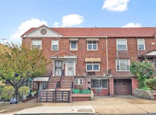 25-31 33rd St, Astoria, NY 11103