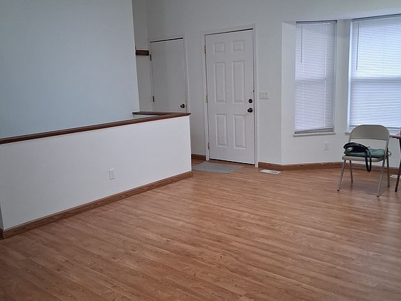 2nd image of 2507 Beaujolais Dr