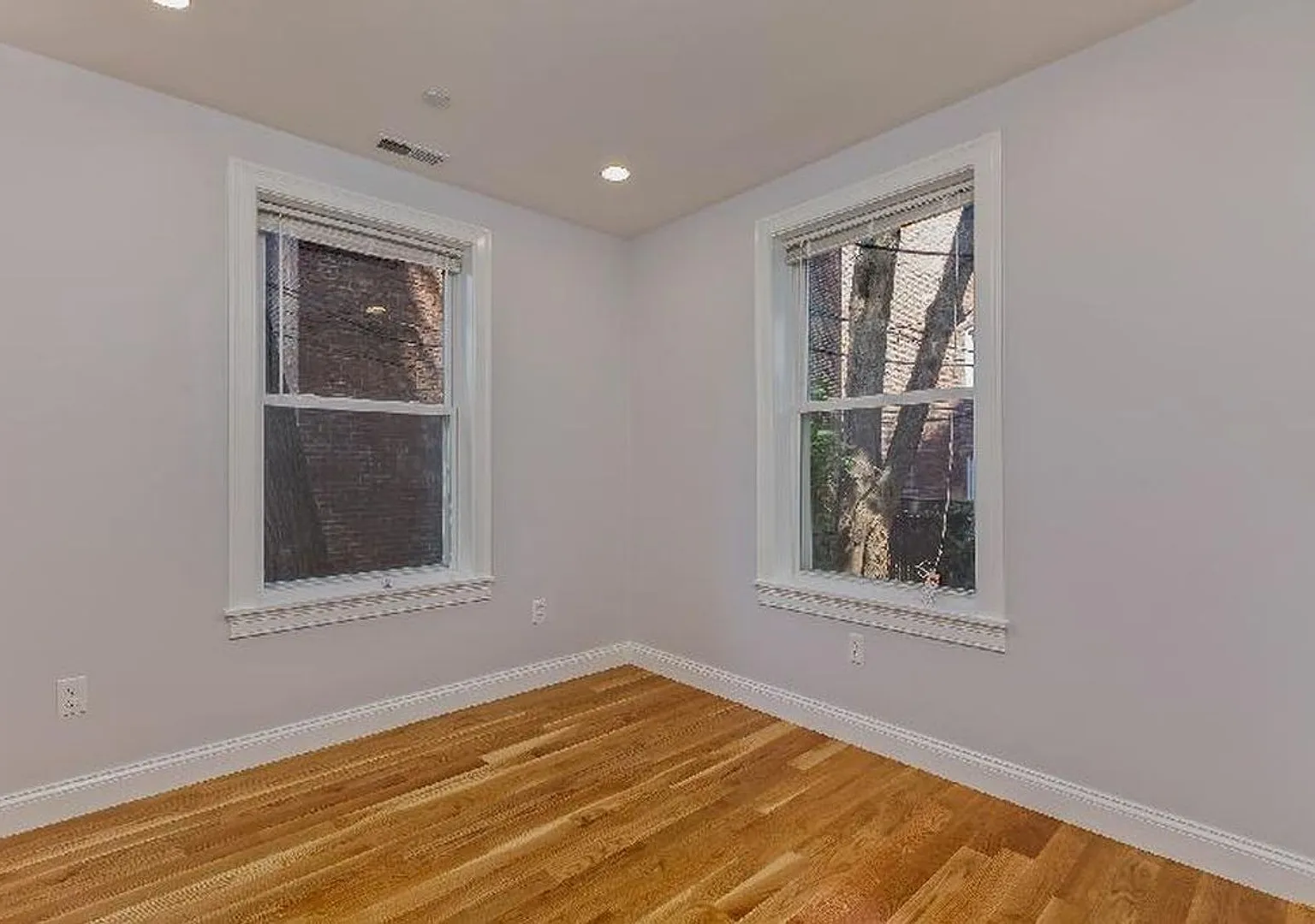 715 Parker St #5E Boston MA 02120 — Photo 3