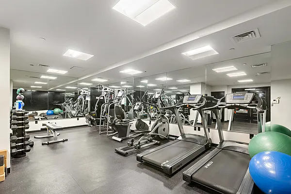 Sold by Nest Seekers International | media 25