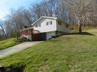 2616 Oak Hill Ln, Ashland, KY 41102