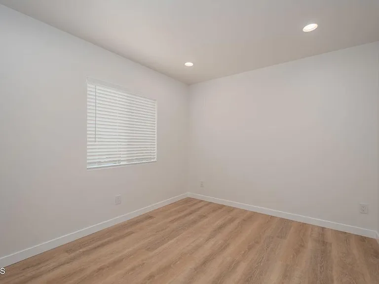 1004 Jurymast Dr #3 — Photo 12