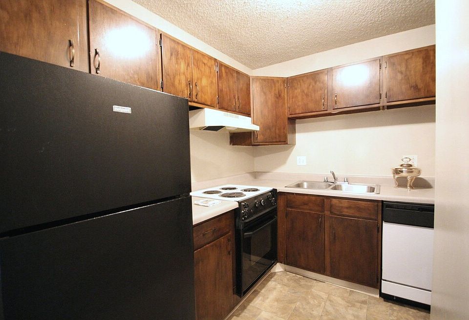 Village At Old Town Apartments Topeka, KS Zillow