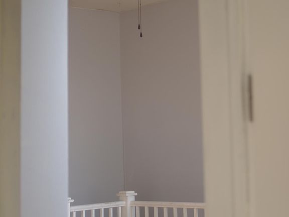 2nd image of 1313 Queen St #2