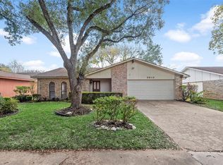 3915 Lost Oak Dr, Spring, TX 77388