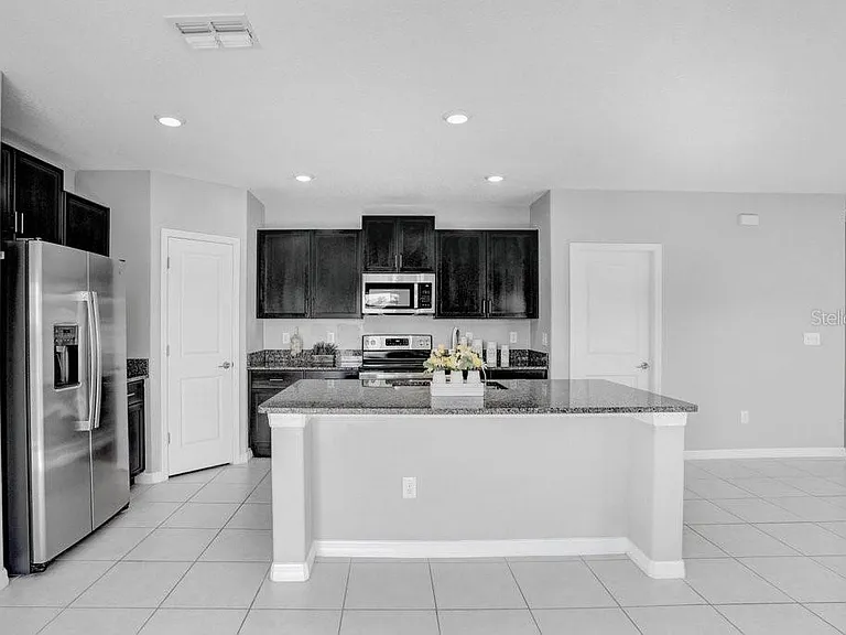 3160 Oyster Cove St — Photo 15