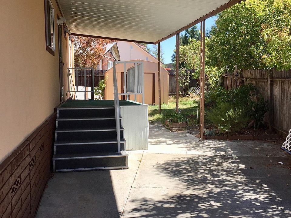 2nd image of 8078 A St