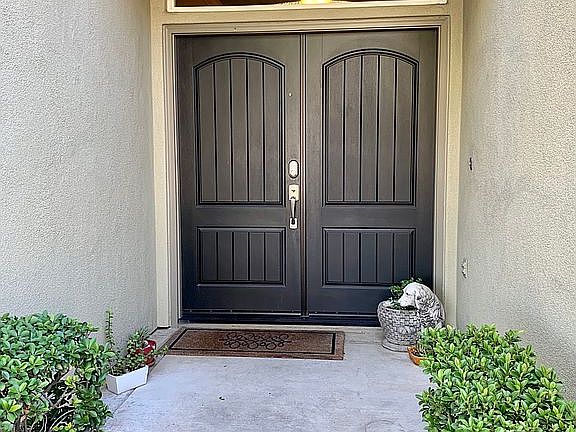 3rd image of 1245 Lakeshore Dr