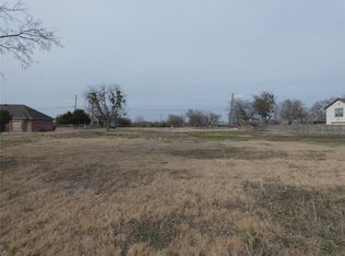 632 E Reindeer Rd, Lancaster, TX 75146
