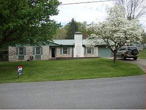1st image of 316 Pine Forest Ln