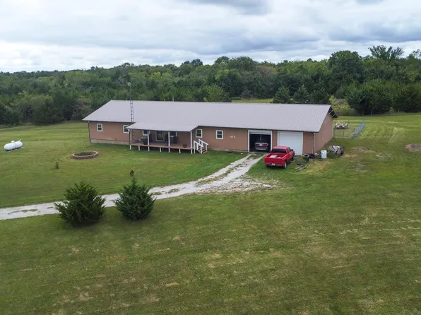 1673 Road V6, Emporia, KS 66801