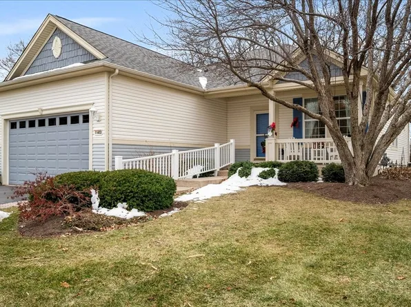 11453 Wildrose Dr, Huntley, IL 60142
