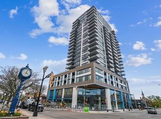 2007 James St #1805, Burlington, ON L7R 0G7