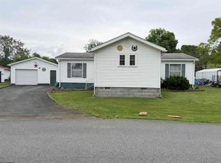 42 Gate Ln, Elkins, WV 26241