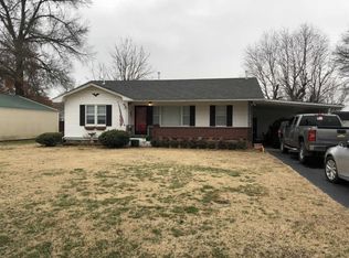 1612 Cottage Ln, Seneca, MO 64865
