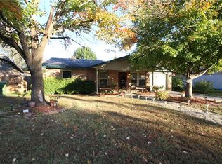 2701 N 3rd St, Rogers, AR 72756