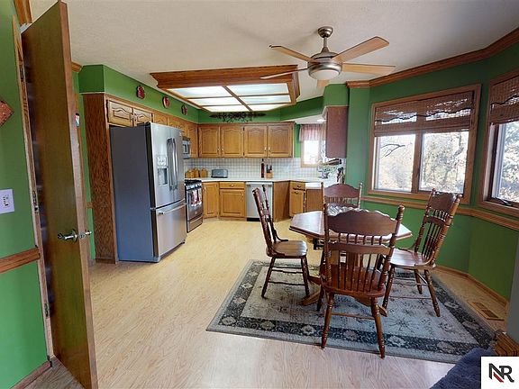 5th image of 815 Wilshire Ln