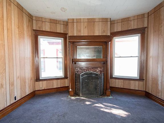 3rd image of 79 Oakgrove Ave