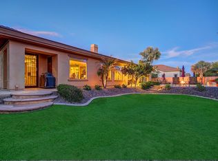 895 E County Down Dr, Chandler, AZ 85249