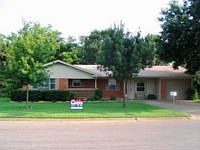 1st image of 1221 Bradford Dr