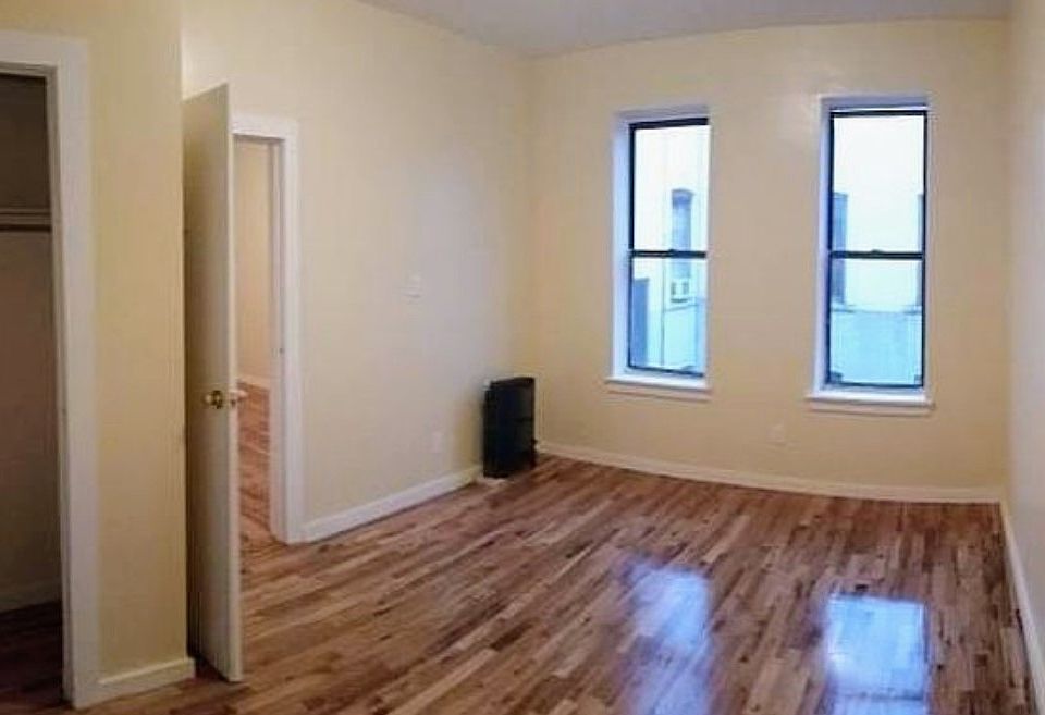 2nd image of 716 Avenue C #3E